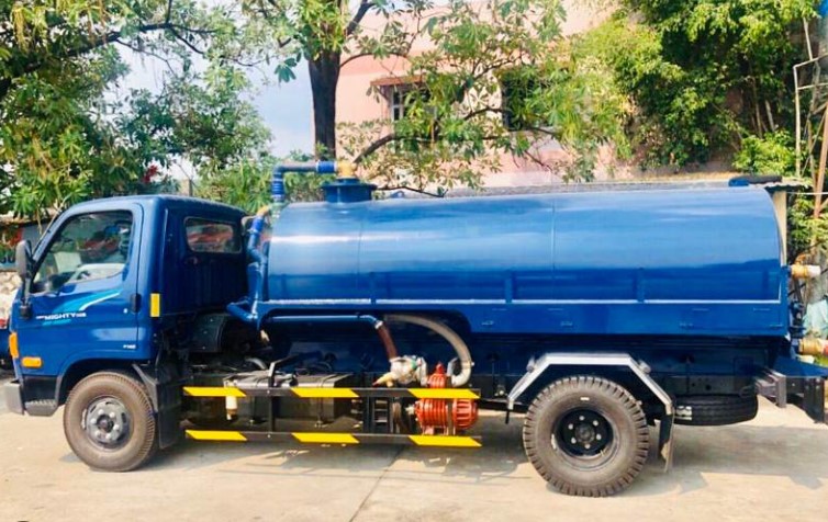 Thông tắc và hút hầm vệ sinh xã Đam Rông 1